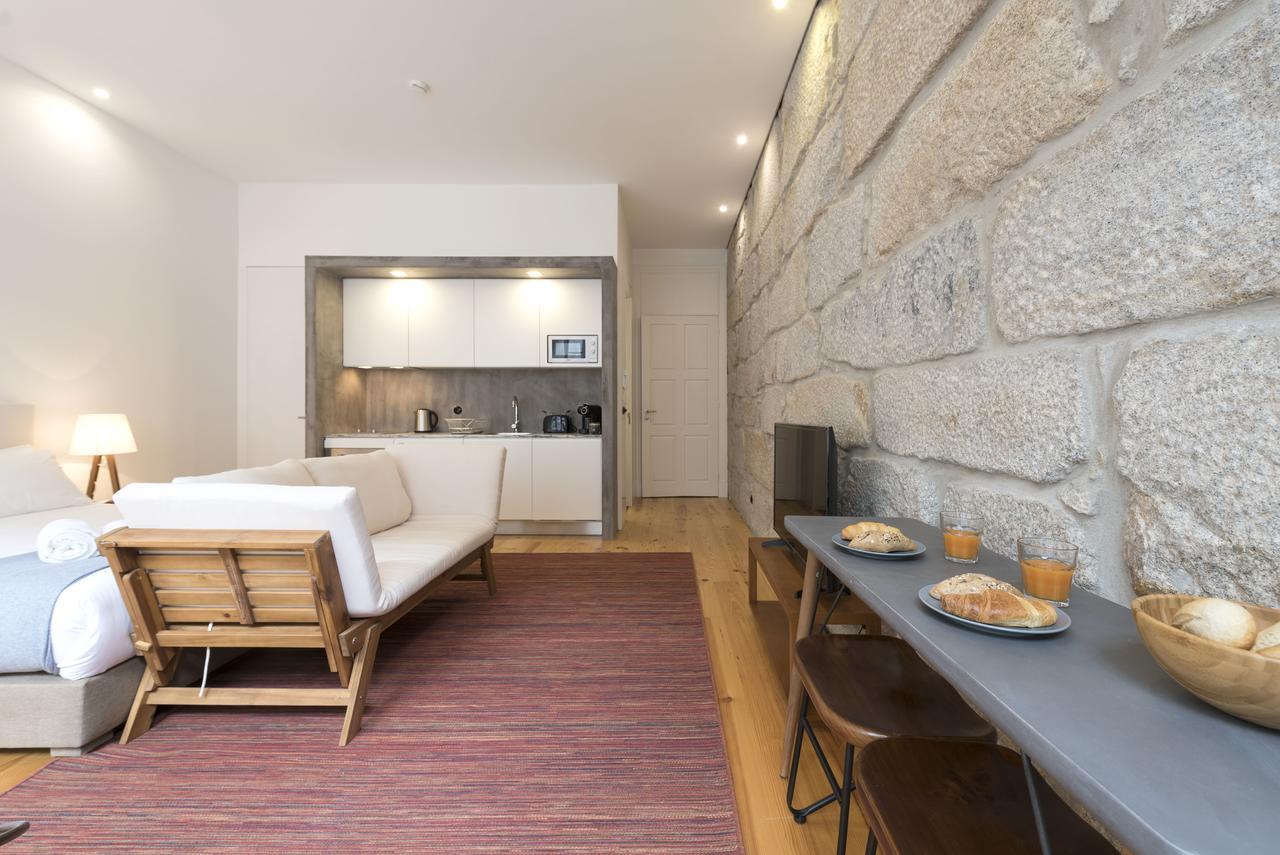 Lovelystay - Rico'S Apartment - Almada 2º F Порто Екстериор снимка