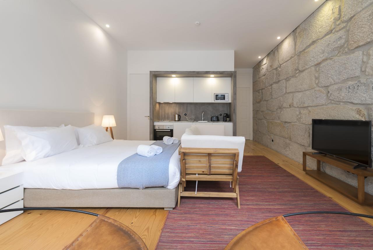 Lovelystay - Rico'S Apartment - Almada 2º F Порто Екстериор снимка